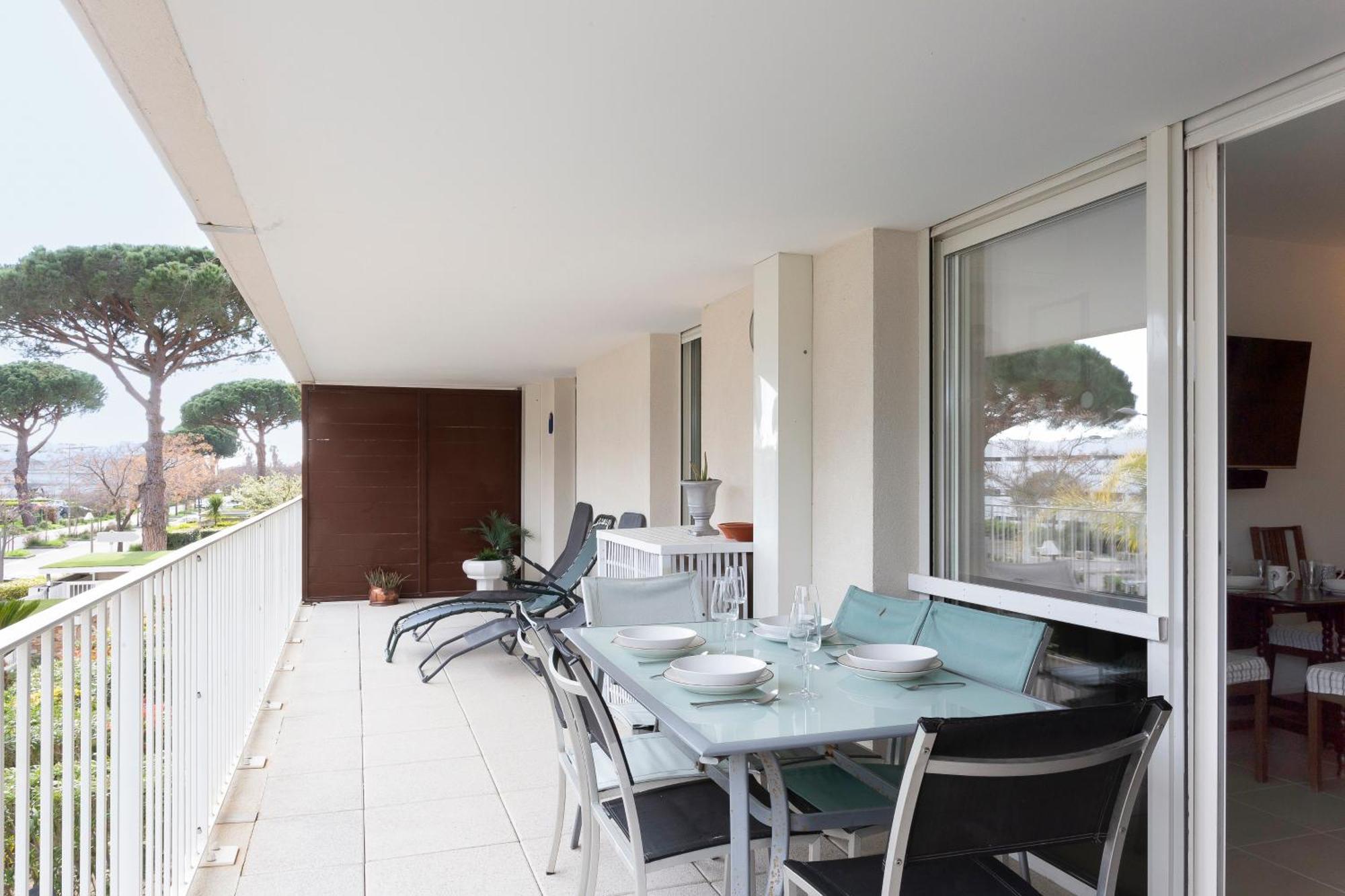 Chez Martin - Spacieux Appartement Climatise Proche De La Plage La Grande-Motte Exterior photo